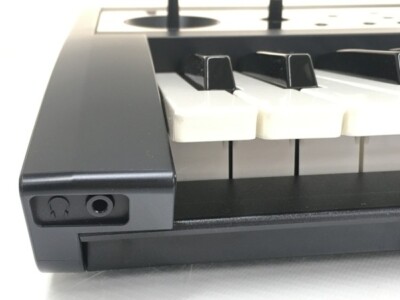 Korg PS60 61-Key Electric Keyboard Synth Synthesizer Piano
