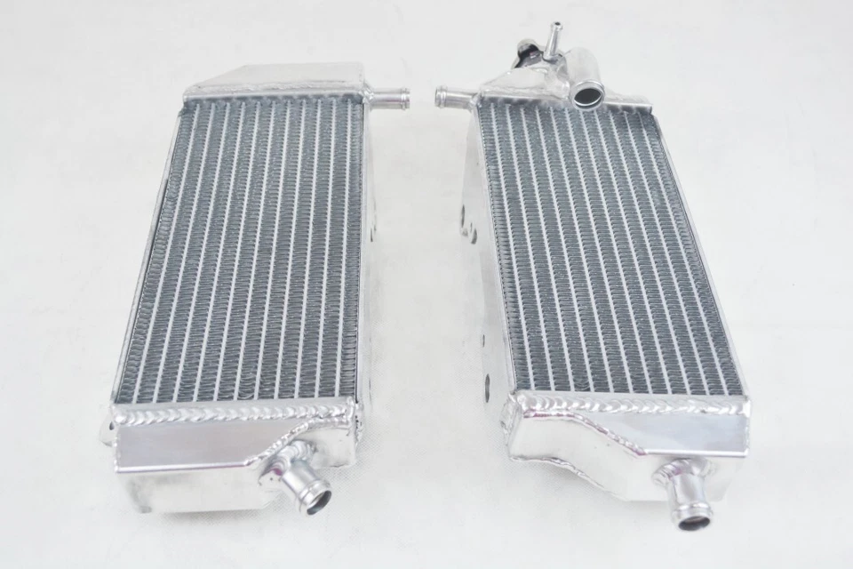 Radiador de aluminio para Yamaha 2014-2018 YZ250F/2014-2017 YZ450F/2016-2019 YZ250FX Foto 2 de 4