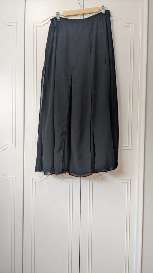 Maxi falda Dawn Joy Evening negra con panel de lavado de autos | Talla 16 Foto 3 de 4