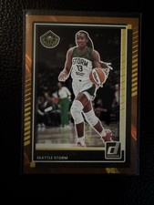 2025-2026 Donruss WNBA Ezi Magbegor Numbered Gold Holo Insert Seattle Storm