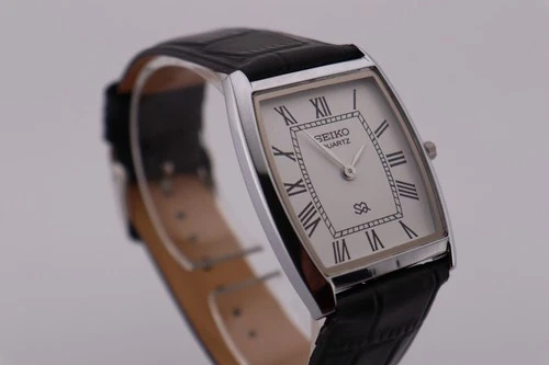 Vintage Seiko Slim Quartz Men's Wrist Watch - Comes With New Battery ,New Band