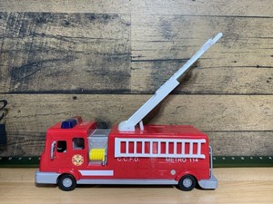 The CHEVRON CARS FULLER FIRE TRUCK No. 42 Chevron Gas 2008 - C.C.F.D. METRO 114