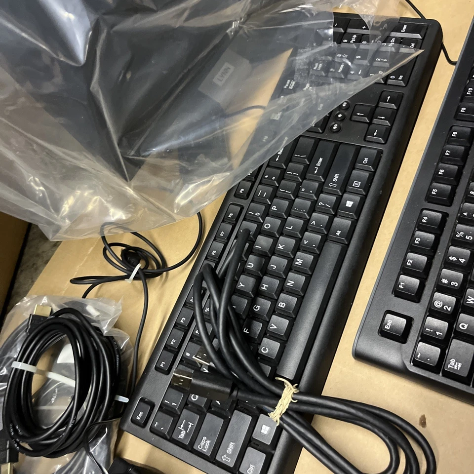 HP PAVILION AIO 27– XA00 14  - Image 3 of 4