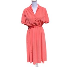 Vintage 70s pink short sleeve dress size petite small