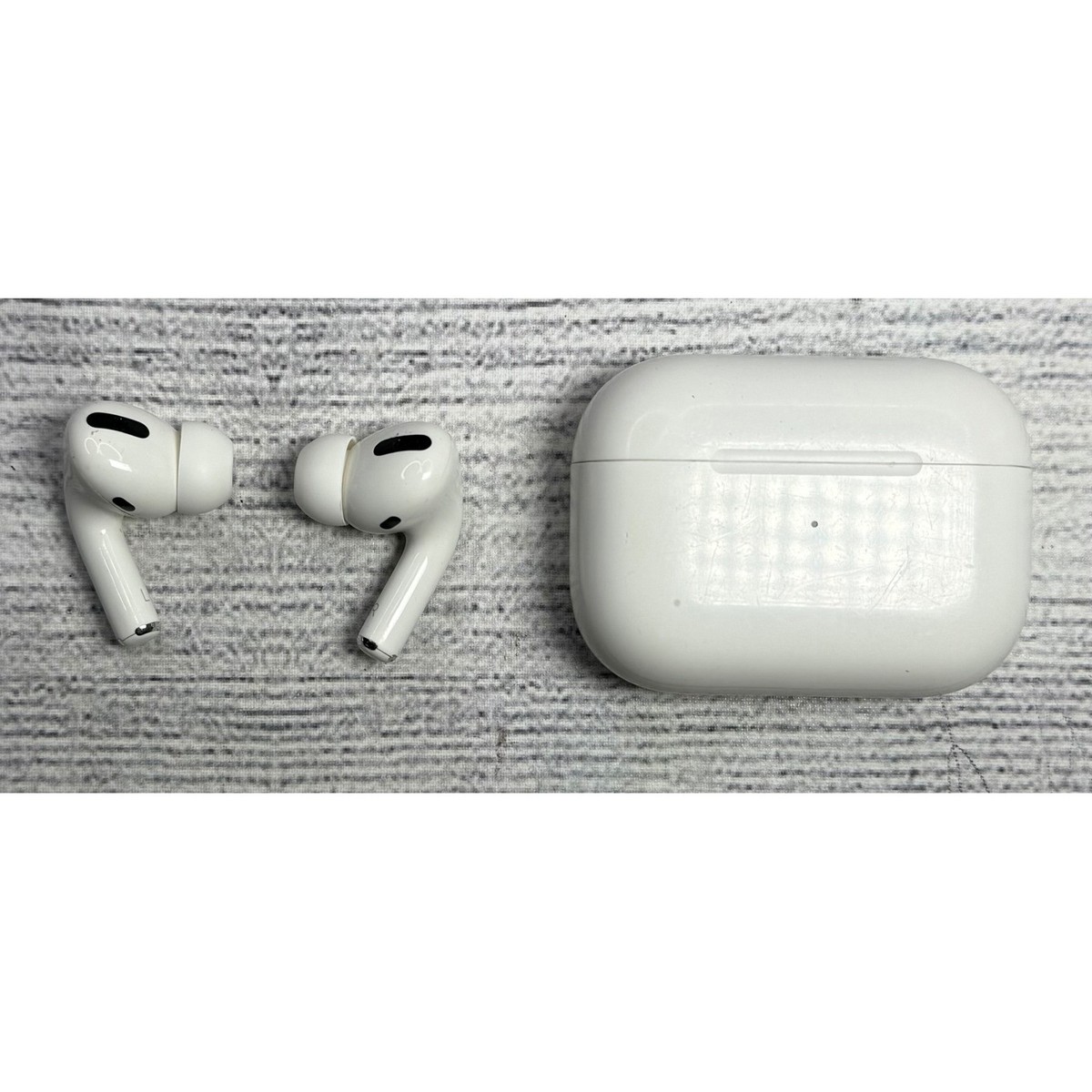 Apple AirPods Pro 1st Gen Wireless Earbuds with MagSafe Charging