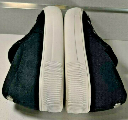 Tennis Shoes, Womens Slip-on, Blk Suede, Steve Madden,Size 8.5, Flowers on Front - Picture 4 of 8