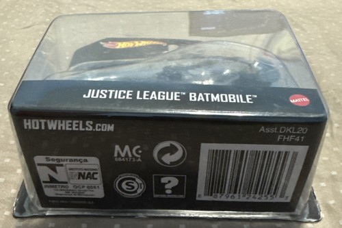 2021 Hot Wheels Collectors Justice League Batmobile DC Comics 1:50 Scale - Picture 5 of 6