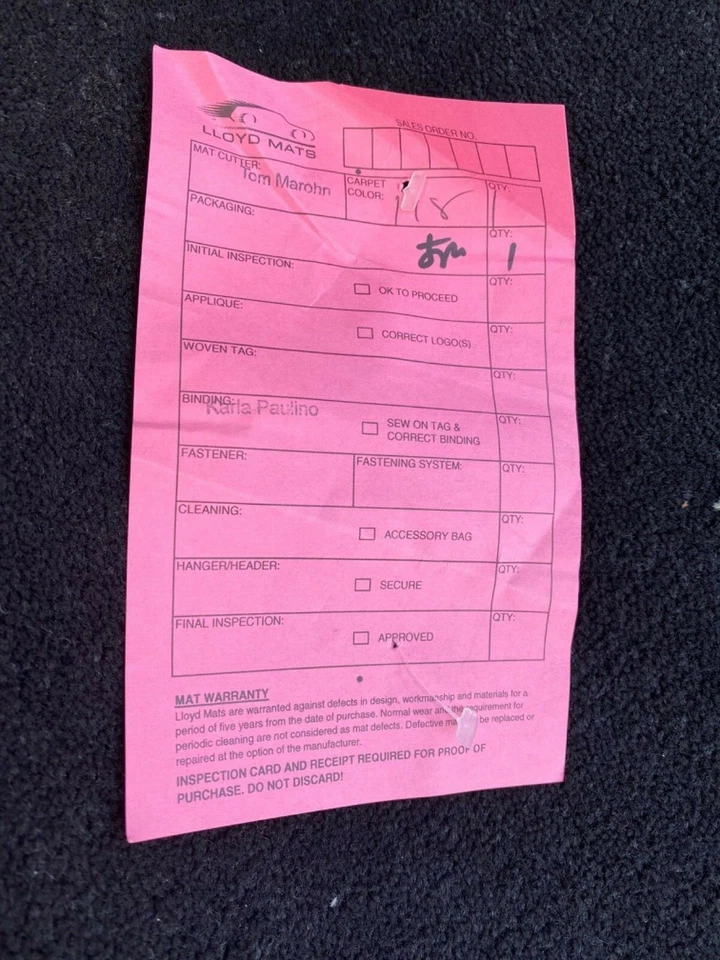 CHEVY CAMARO 10-15 OEM NEW BLACK TRUNK MAT EMBROIDERED WITH "SS" LOGO IN RED - Image 3 of 4