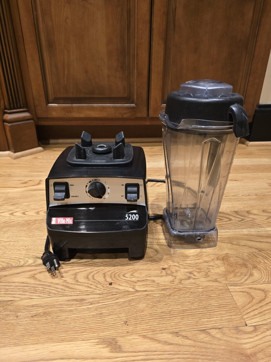 バイタミックス　vitamix 5200 VM0103 Vitamix 5200 Blender Professional Grade Container 64 oz