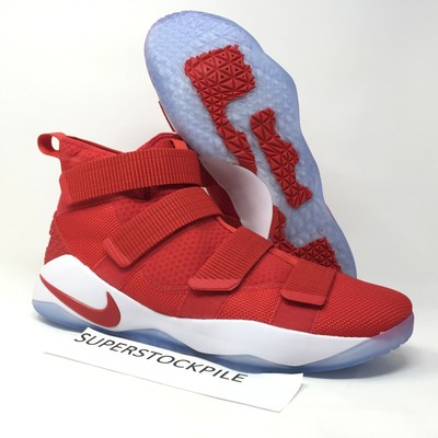 lebron soldier 17