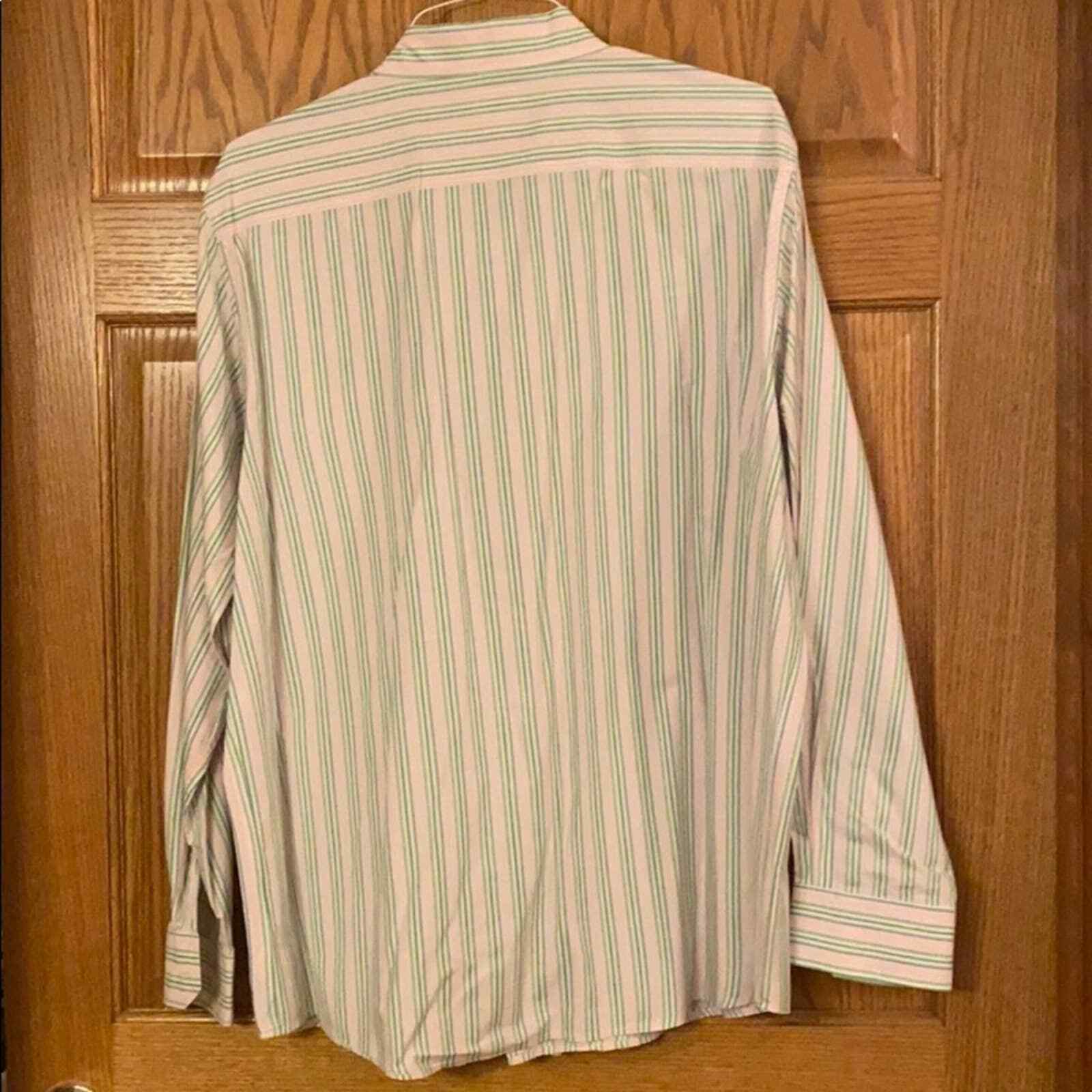 American Eagle Men’s Button Down Collared Shirt - image 7