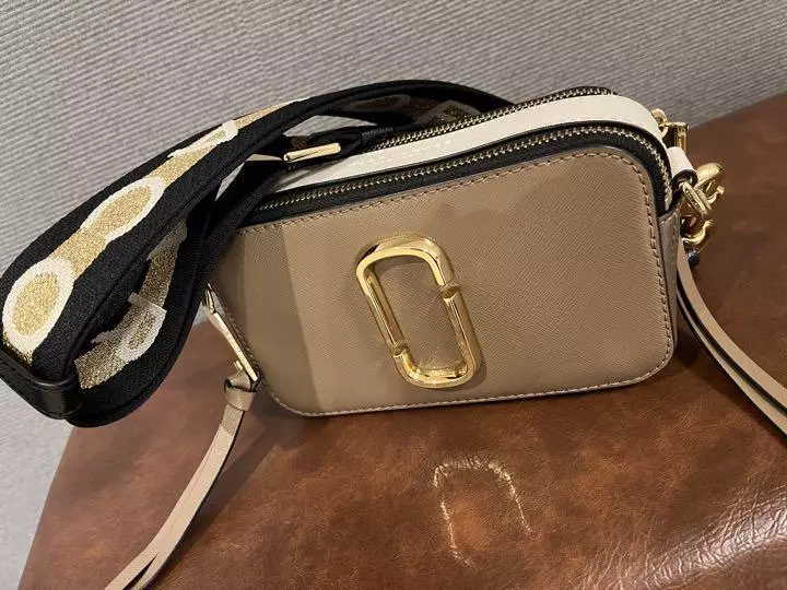 Marc Jacobs The Snapshot Small Camera Bag