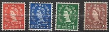 Lot de 4 timbres oblitérés Elisabeth II - Grande Bretagne
