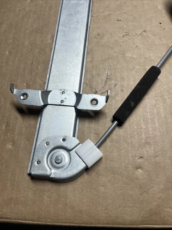 Subaru WRX, 2013-2014 para Subaru WRX STI montaje regulador ventana y motor Foto 4 de 4