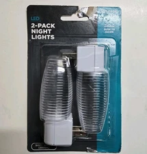 Night Light - Led 2 pack - Automatic Dusk To Dawn Operation - 1009 459 383