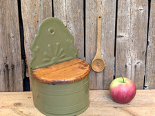 Vintage Old Green Kitchen Enamelware Salt Spi...