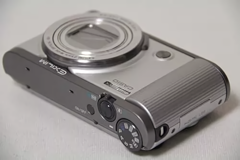 CASIO Digital Camera EXILIM EX-ZR1700 Silver 25mm Wide Optical 18x