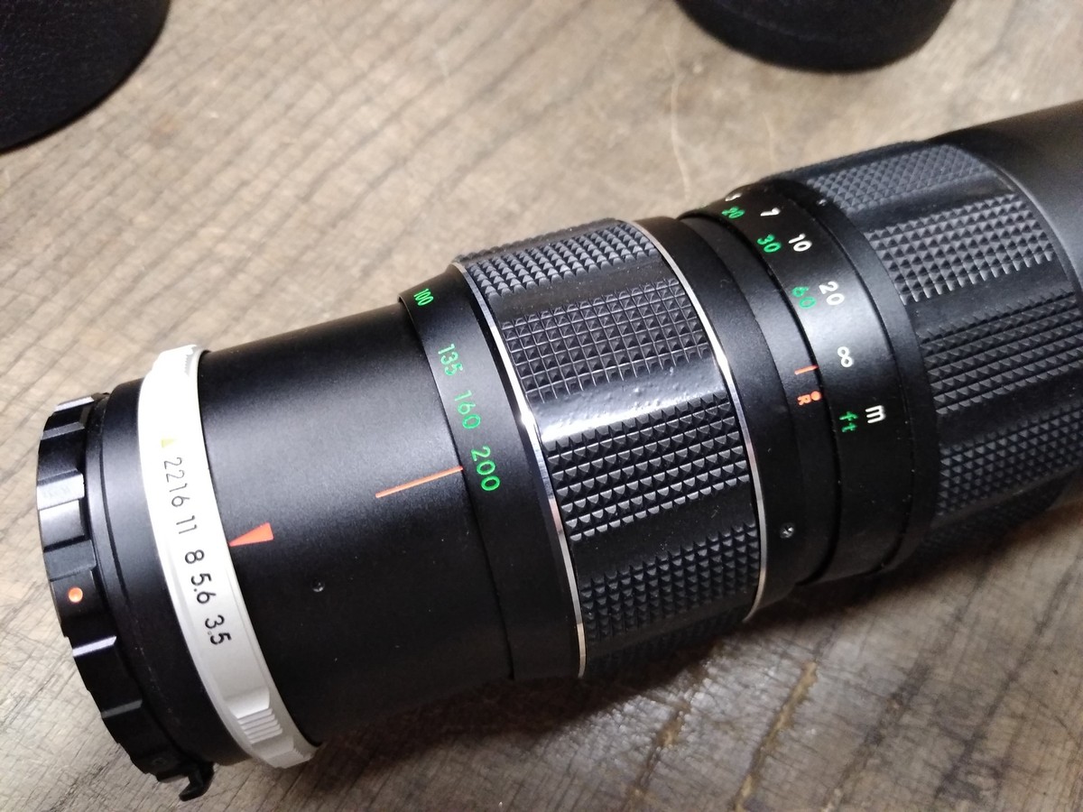 Vtg Auto Miranda Zoom Camera Lens 1:3.5 f 80 200mm 1:3.5 w/Case