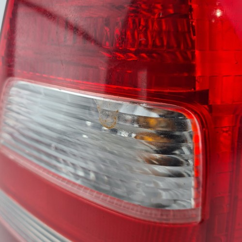 Subaru Forester SG RIght Taillight 07/02-05/05 - Foto 4 di 10