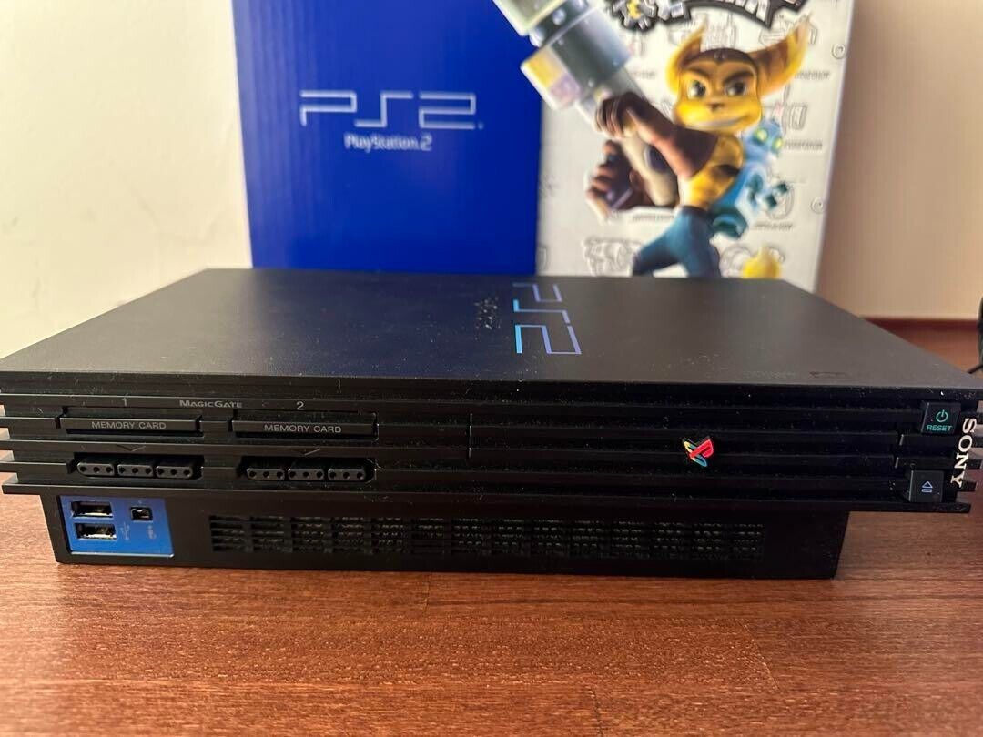 PlayStation 2 Ratchet & Clank Action Pack PS2 SCPH-39000RC PlayStation 2 Ratchet & Clank Action Pack PS2 SCPH-39000RC
