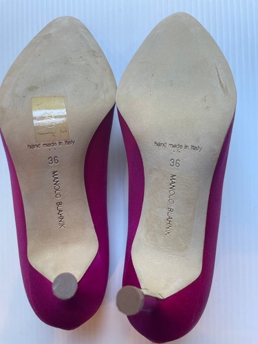 NUEVO SIN CAJA AUTÉNTICO Manolo Blahnik Hangisi Cristal Hebilla Satén Bombas 36 Rosa $1195 - Imagen 12 de 14