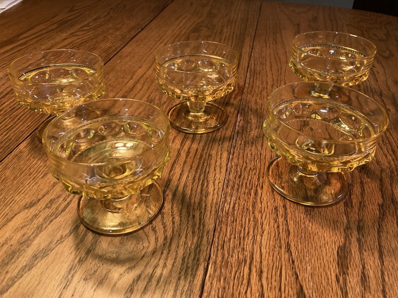 VINT.  INDIANA COLONY CROWN THUMBPRINT YELLOW TALL SHERBET/CHAMPAGNE GLASSES (5)