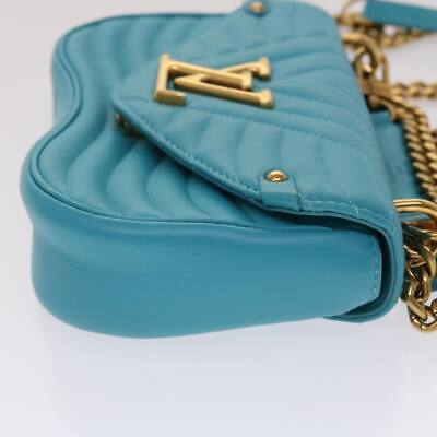 LOUIS VUITTON New Wave Chain Bag PM Bag Turquoise Blue M51936 LV Auth  47934a Leather ref.1000396 - Joli Closet