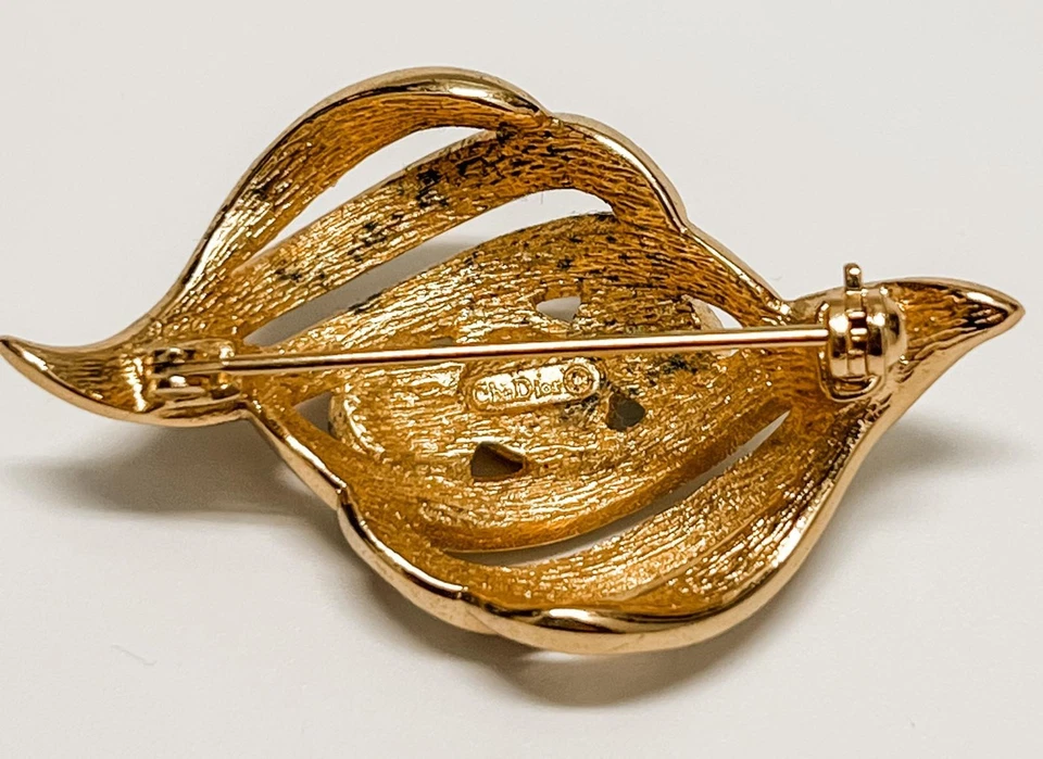 FLAWLESS Christian Dior Gold Tone Cabochon Gripoix Glass Pave Crystal Pin Brooch - Image 4 of 4