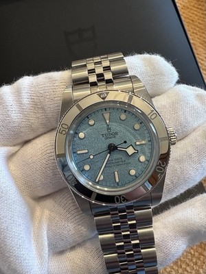 2026 Tudor Black Bay 54  Lagoon Blue  M79000-0001 Jubilee Bracelet Complete Set