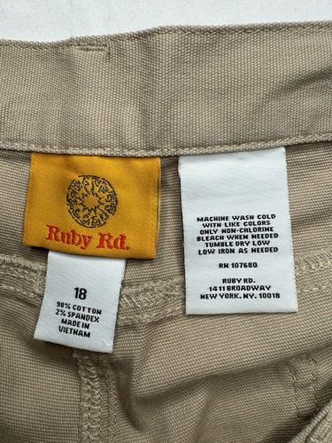 Ruby Rd Size 18 Khaki Pants 5-pocket Style Side Elastic Waist Belt Loops Preowne - Picture 4 of 8