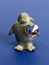 Vtg Spoontiques 235 Miniature Pewter Penguin Glass Faceted Rhinestone Heart 