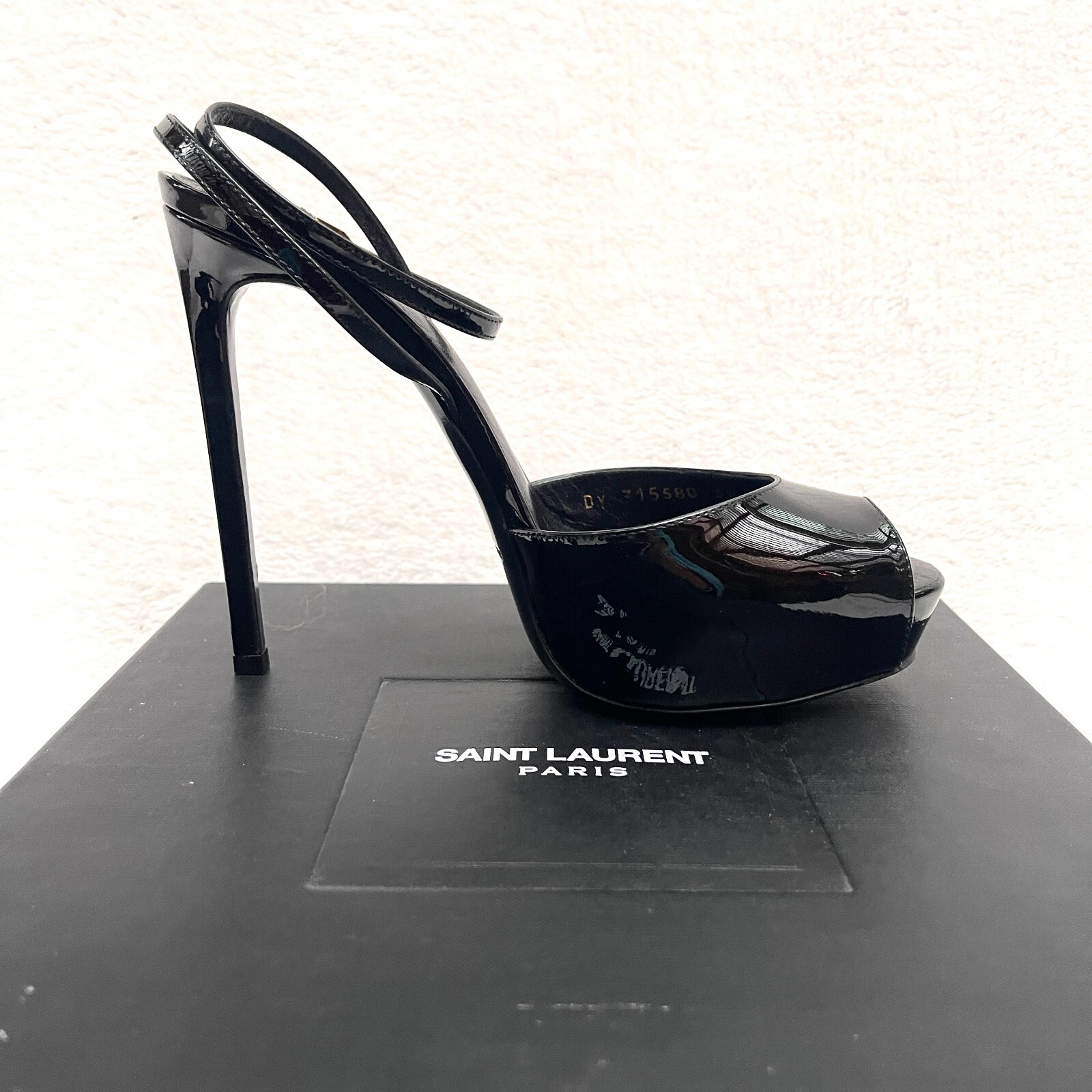 Yves Saint Laurent Kika vernice punta aperta plateau cinturino alla caviglia tacco