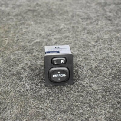 S TOYOTA AURIS TOURING E180 Wing Mirror Adjustment Switch Unit