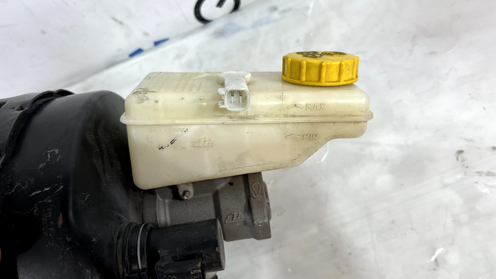 ASTON MARTIN V8 VANTAGE BRAKE MASTER CYLINDER & BOOSTER & RESERVOIR OEM 07-11 🔵