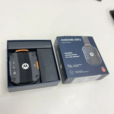 Motorola Defy Satellite Handheld GPS Global Communicator Link