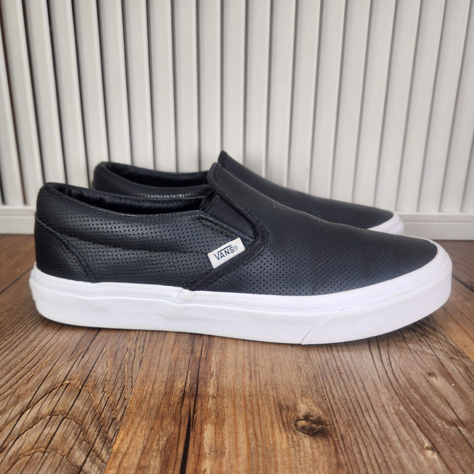 Vans Classic Slip-On Womens Size 9.5 Black Perforated Leather Skater Shoes-image