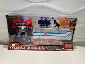 toys r us masterpiece optimus prime