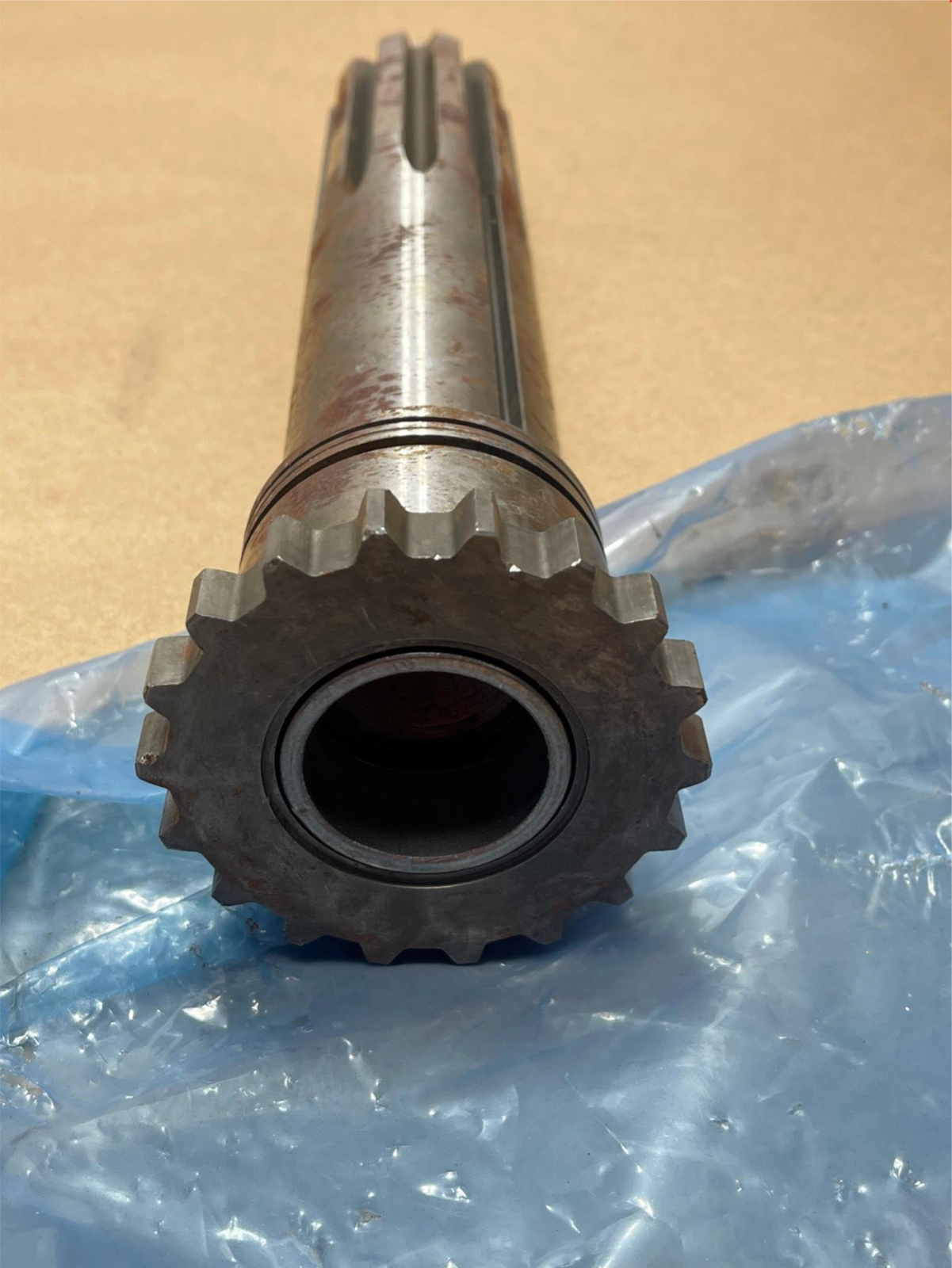 Eaton Fuller Roadranger Transmission 10 Spline 18 Teeth Input Shaft