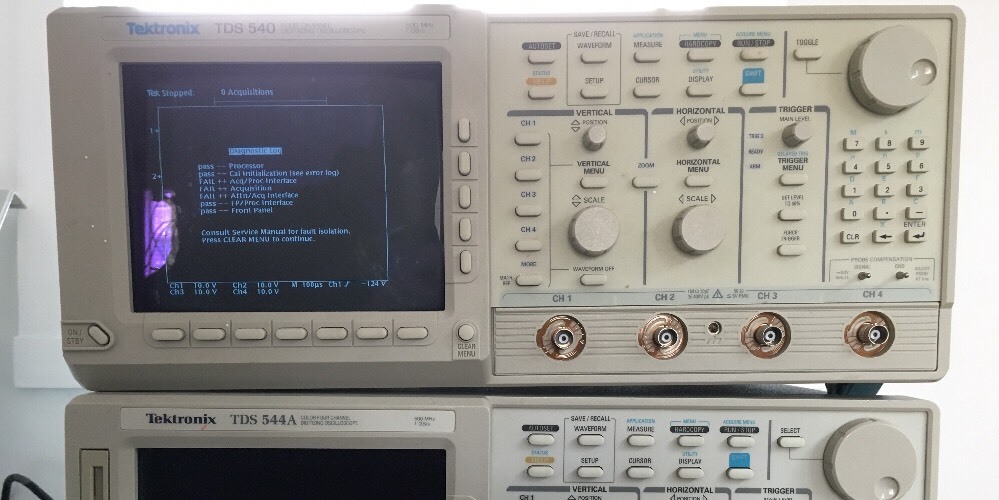 Tektronix TDS 540 4 Channel Digitizing Oscilloscope 500MHz