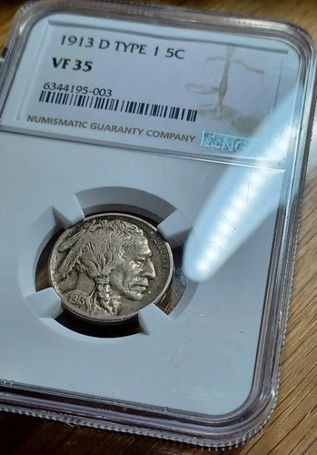 1913 D Buffalo Nickel 5¢ - Type 1 Raised Mound - VF35 - Very Fine