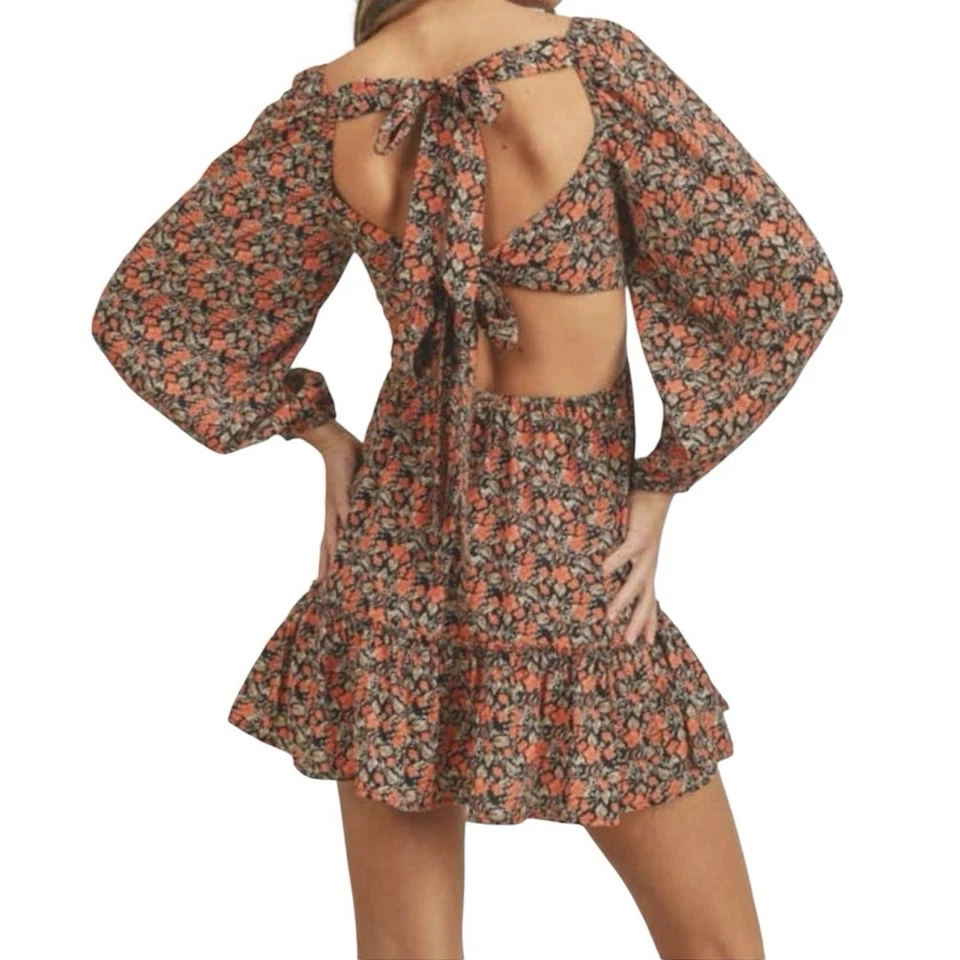 Exuberante Vestido Jillian Floral Boho Babydoll Talla M Negro Rojo Atado Otoño Otoño Foto 2 de 4