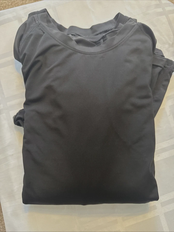 Men's Long Sleeve XL Compression Shirts, Pack of 3 - Image 4 of 4