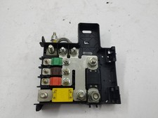 Maserati Quattroporte 2010 Benzin Sicherung des Batterierelais 294kW AMD95097