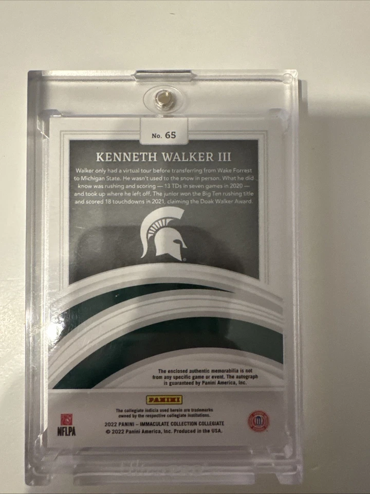Kenneth Walker III Immaculate Collection Rookie Card RPA 41/49 - Image 2 of 2