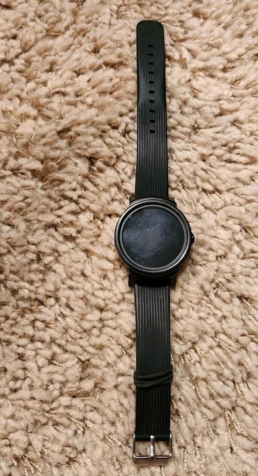 Nice Mobvoi TicWatch E2 Smart Fitness Watch Black Band w Metal Tin - Image 2 of 4