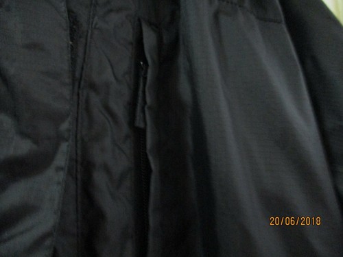 Athletic Works - Women's Black Nylon Hooded Windbreaker - Mesh Lined - Size XL - Picture 3 of 7