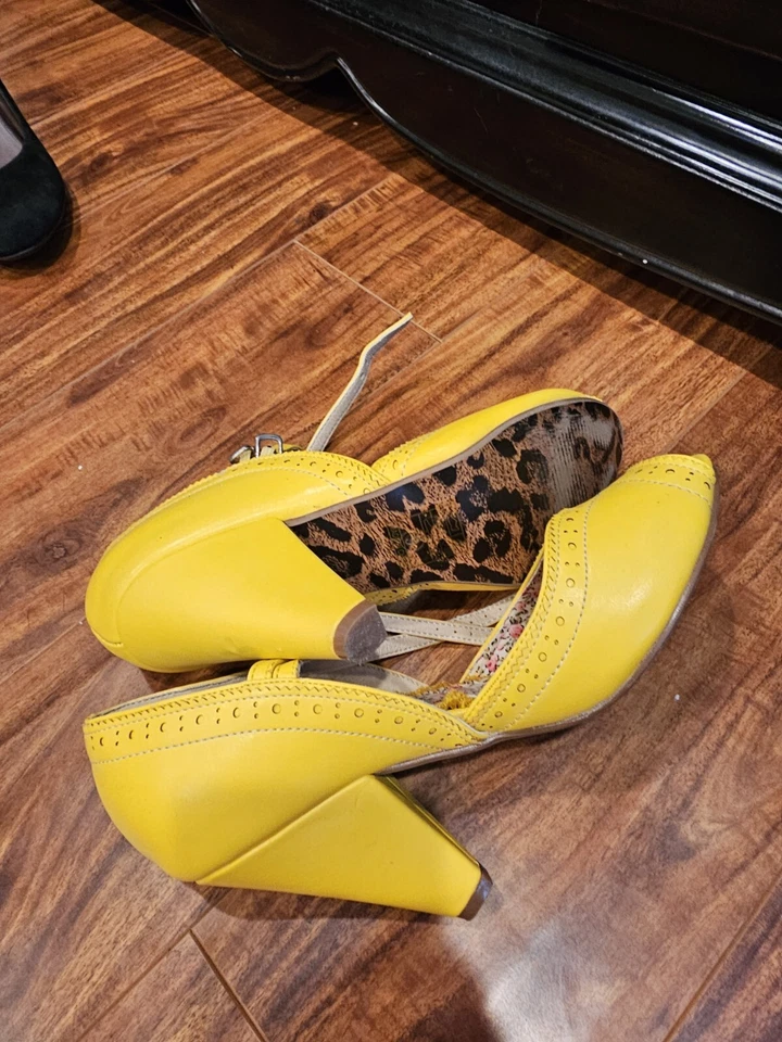 ZAPATOS RETRO CHICK Foto 3 de 3