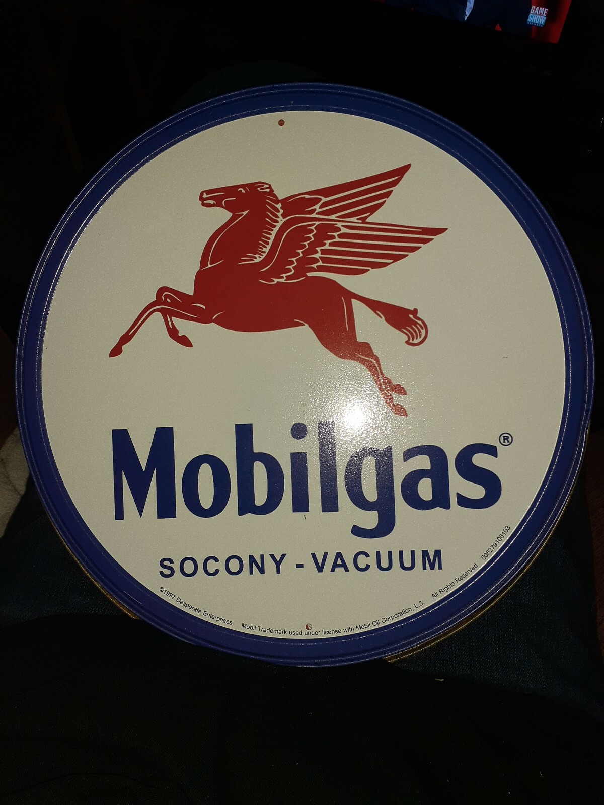 Mobilgas Pegasus Oil Gas Garage Mechanic Retro Round Tin Metal Sign 12 ...
