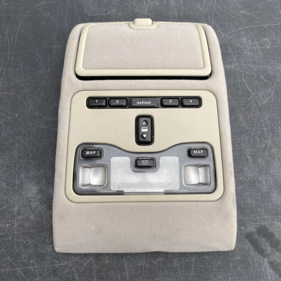 Консоль потолочного купольного фонаря 98-03 Jaguar XJR XJ8 Vanden Plas X308 AGD от оригинального производителя - Изображение 2 из 4