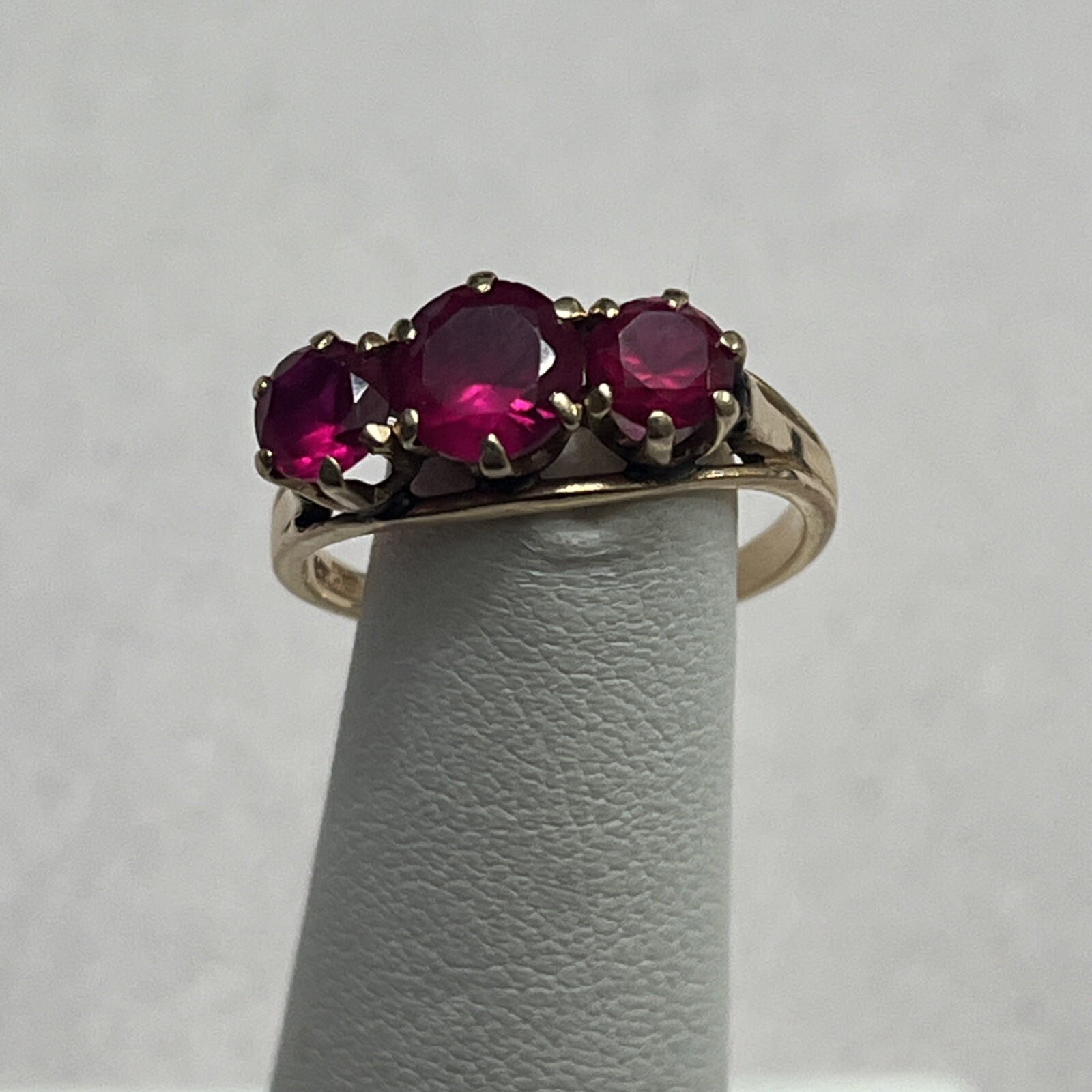 14kt Solid Gold Lab Created Ruby Ring Sz 7 - image 3
